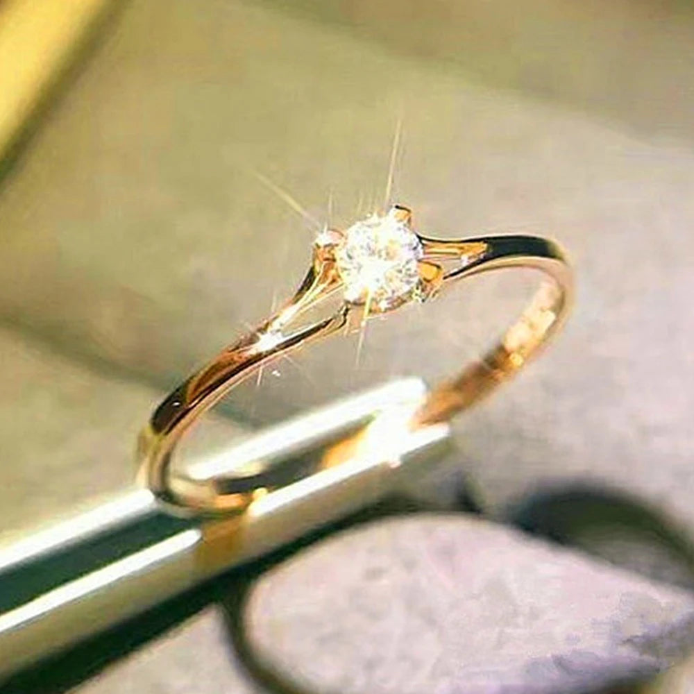 Simple 4MM Zirconia Wedding Ring