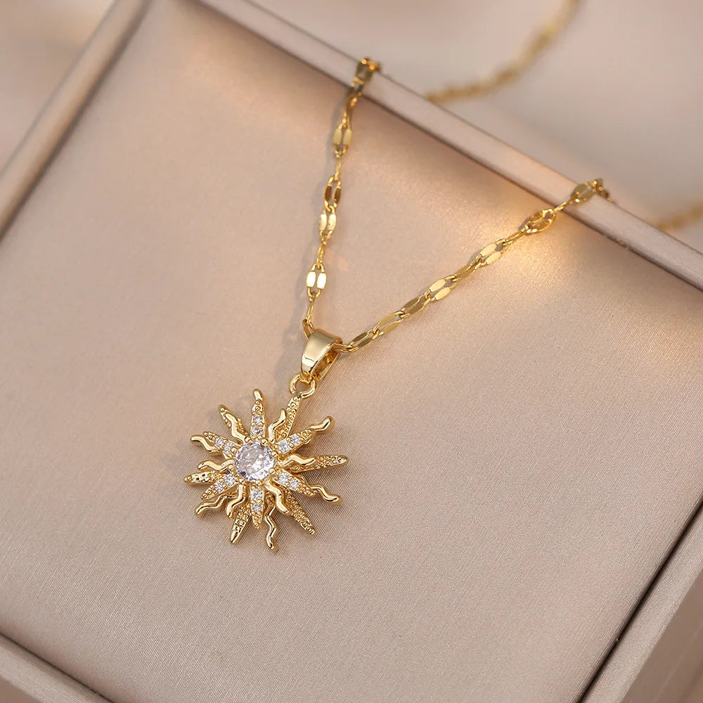 Antique Gold Flower Pendant Necklace