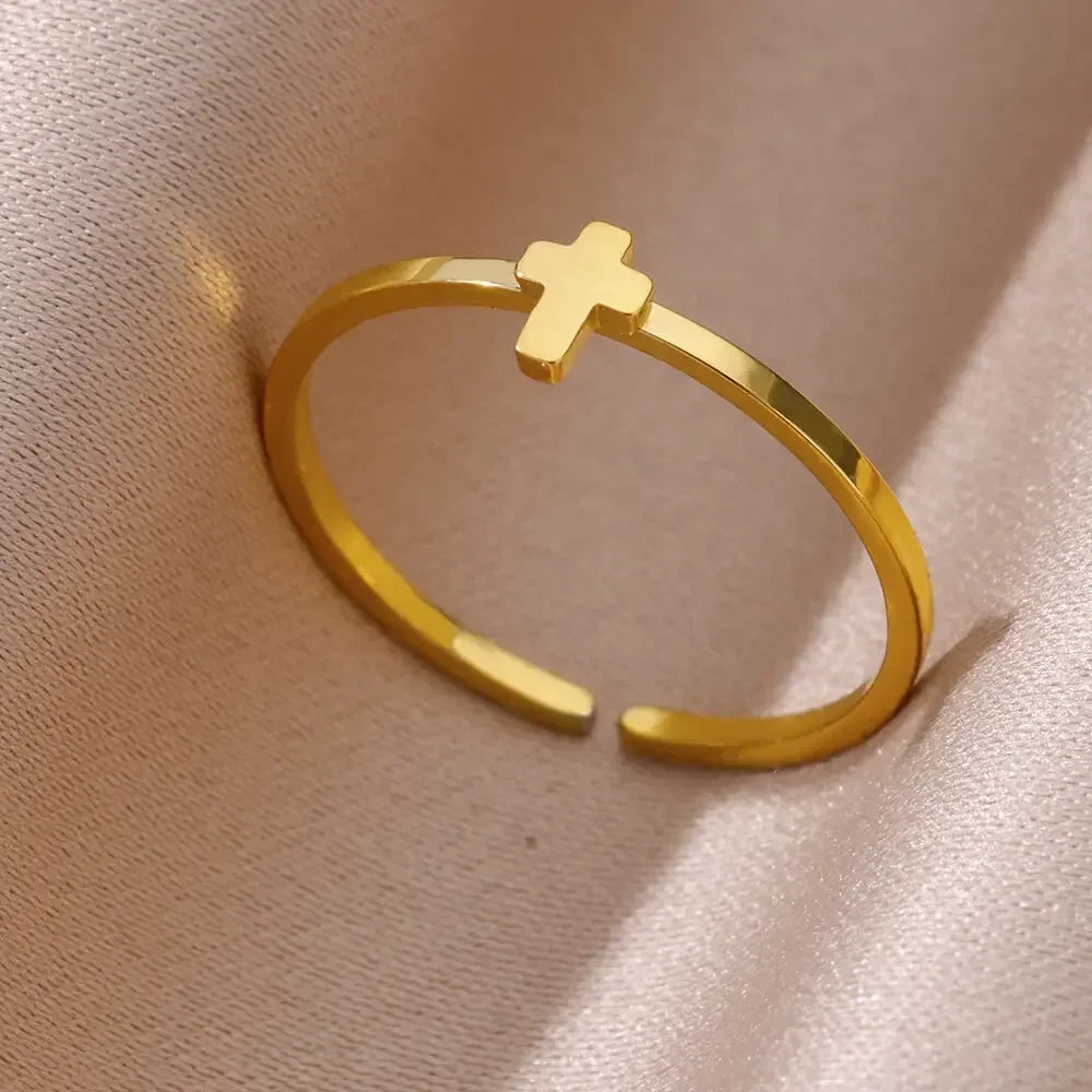 Aesthetic Heart Ring