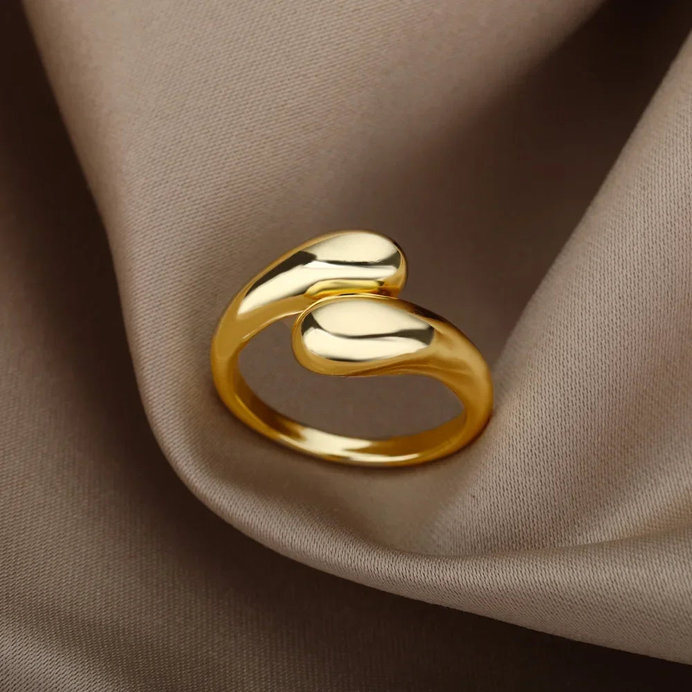 Aesthetic Heart Ring