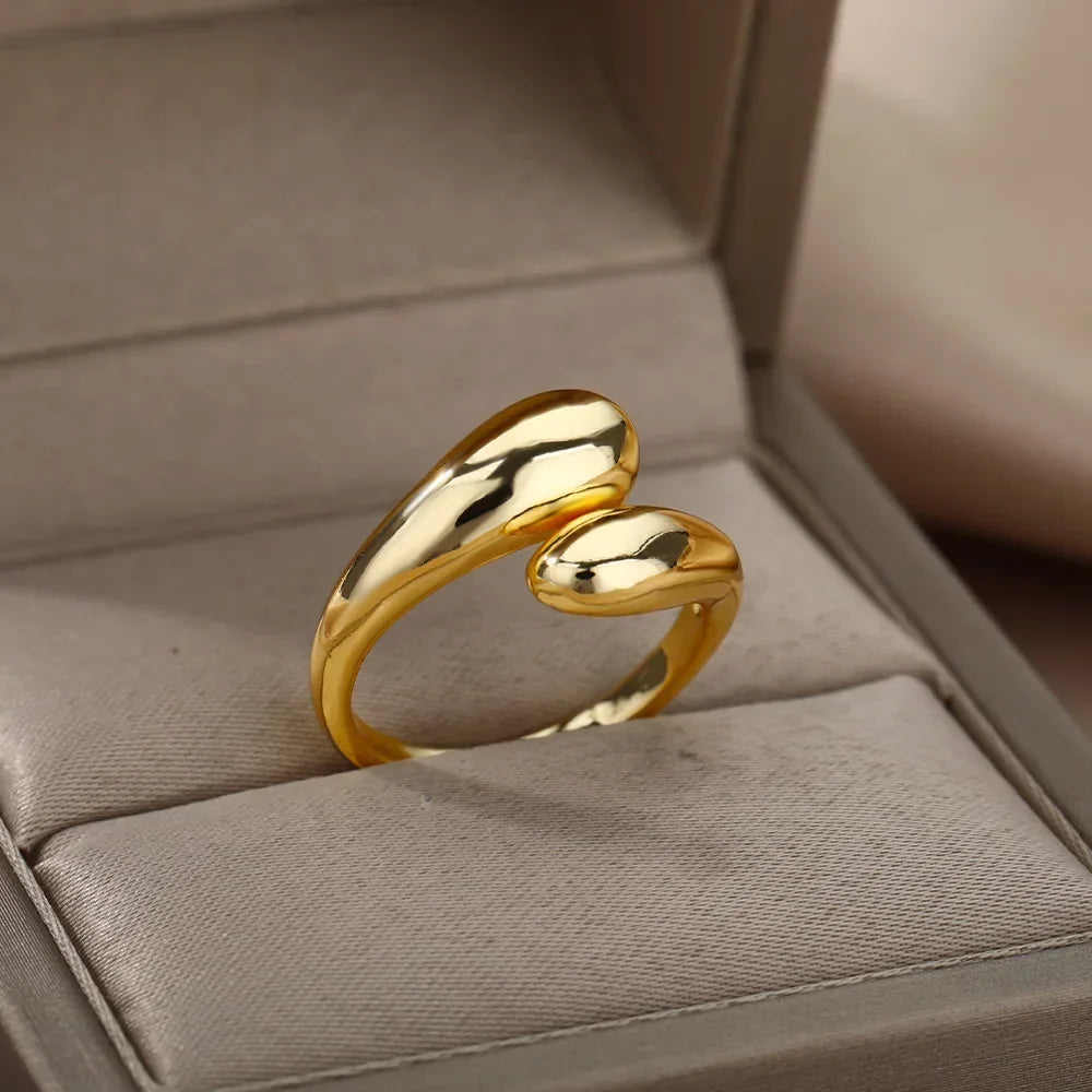 Aesthetic Heart Ring