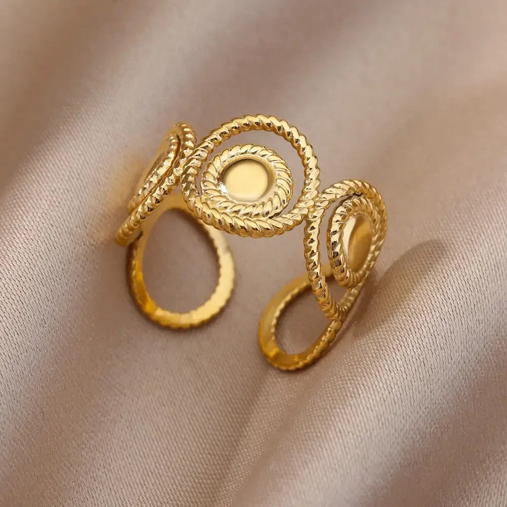Aesthetic Heart Ring
