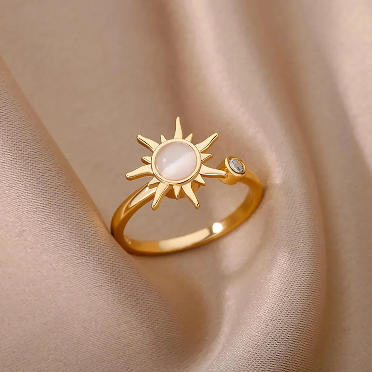 Sun Pendant Anxiety Ring