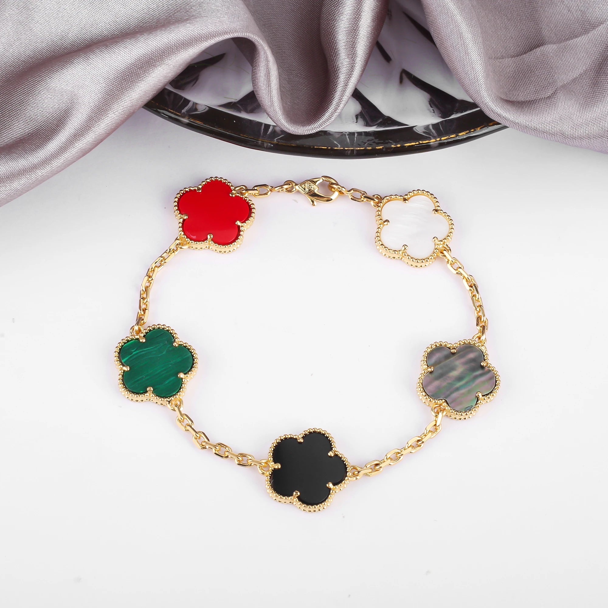 Natural Shell Flower Set – Necklace & Bracelet