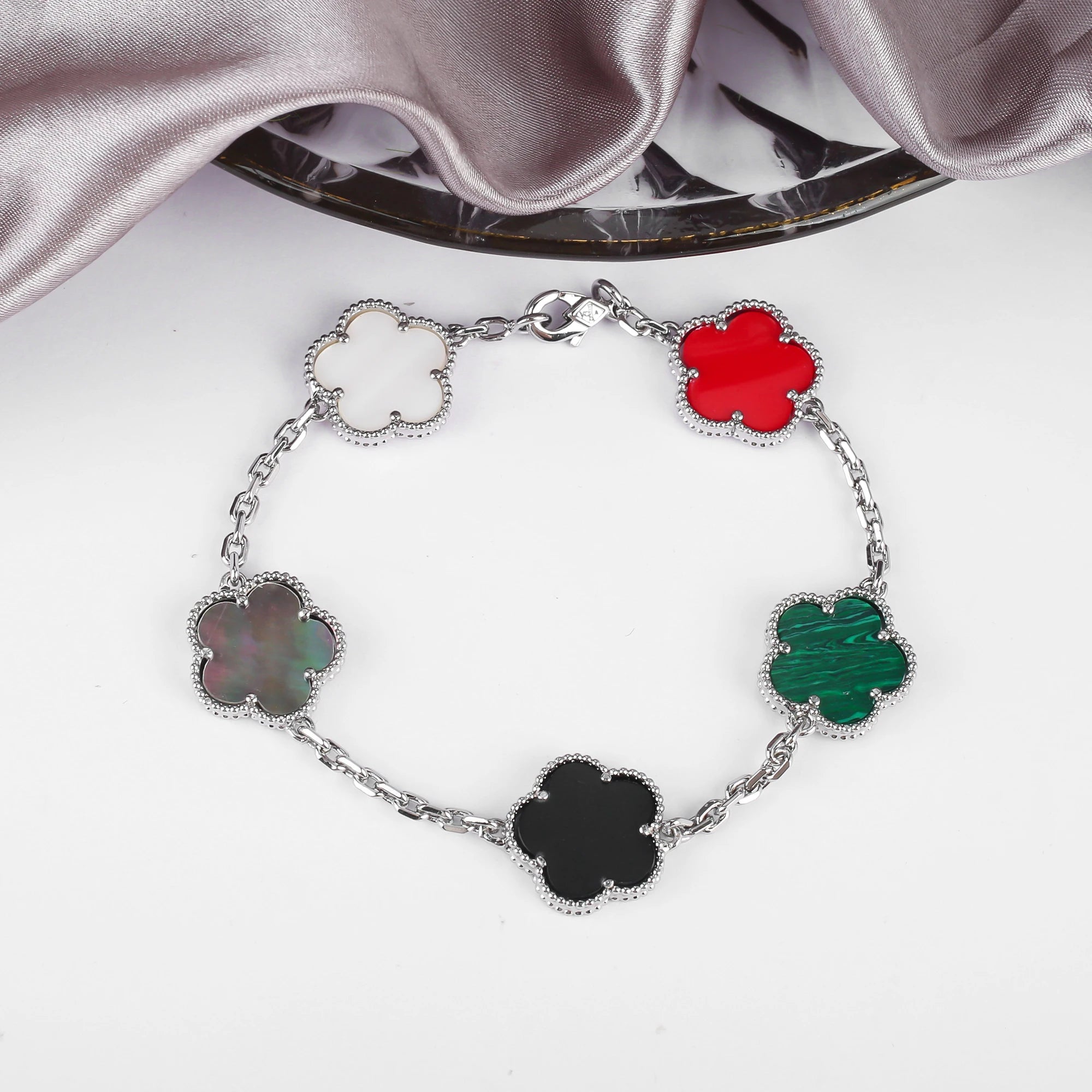 Natural Shell Flower Set – Necklace & Bracelet