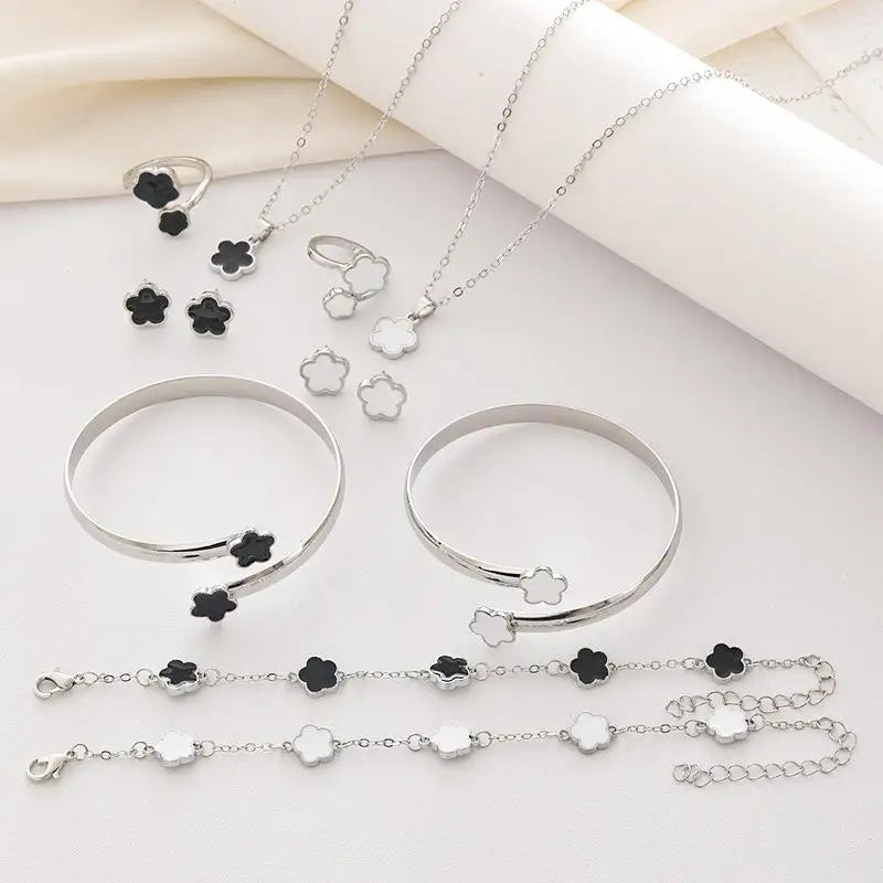 Lucky Flower 5PC Jewelry Set – Necklace, Bracelet & Ring