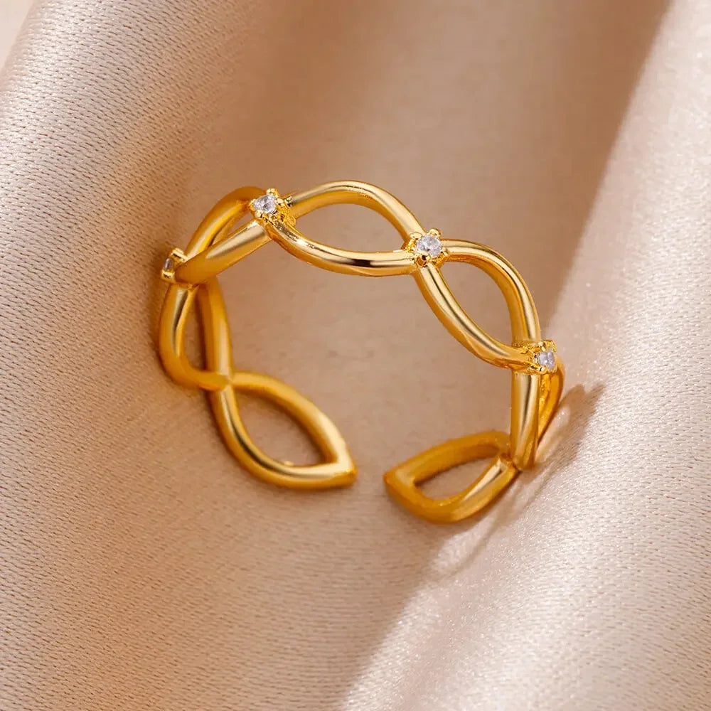 Aesthetic Heart Ring