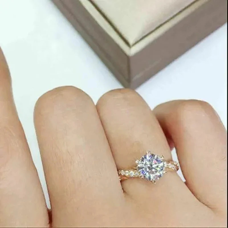 Luxury Gold Cubic Zirconia Engagement Ring