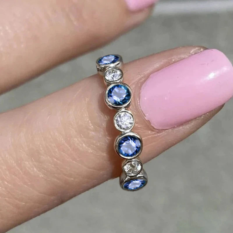 Huitan Round Cubic Zirconia Ring –