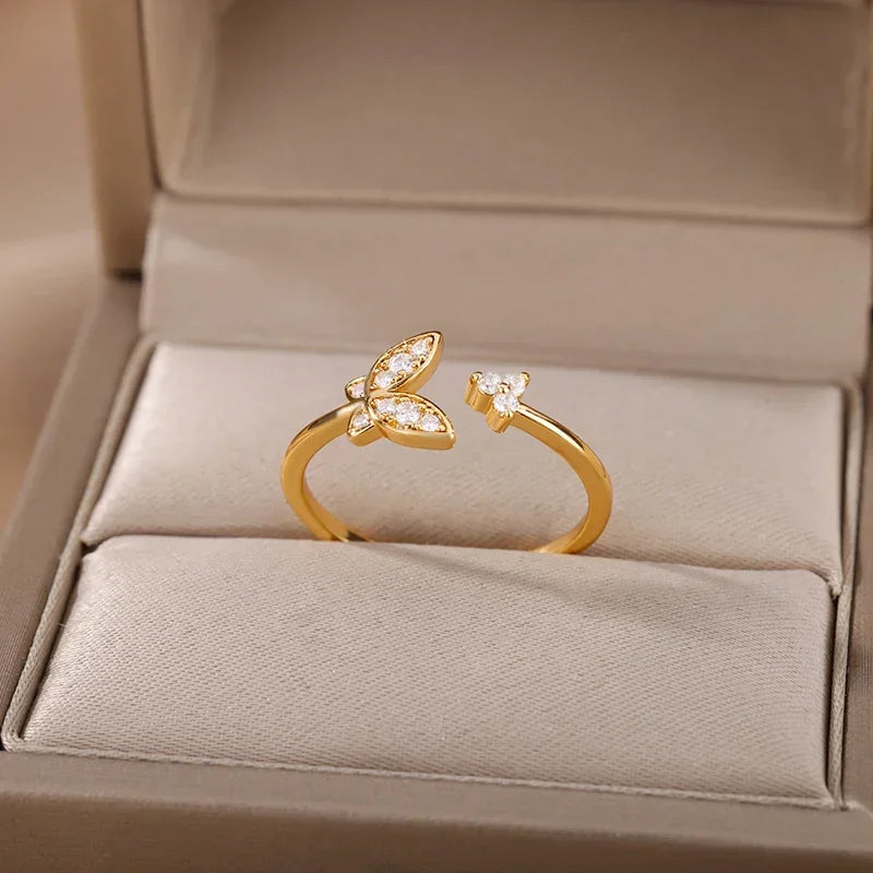 Aesthetic Heart Ring