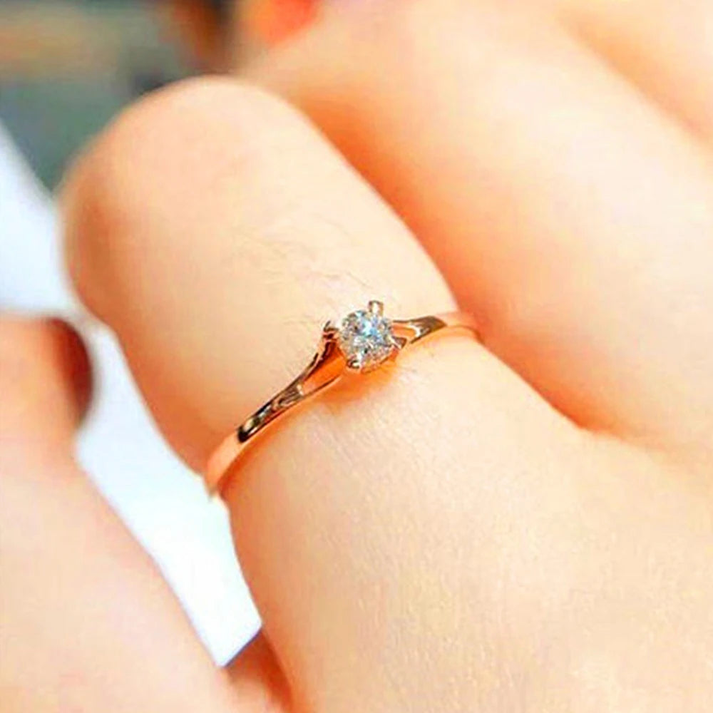 Simple 4MM Zirconia Wedding Ring